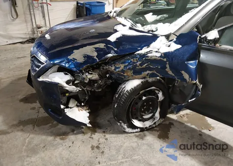 2010 Toyota Camry Le z USA, uszkodzony, nr VIN 4T4BF3EK8AR006594